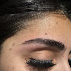 Missed hairs and cut me. Went over and over one area repeatedly.
