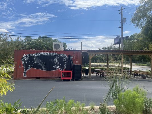 Fox Bros. Bar-B-Que Que-osk by null