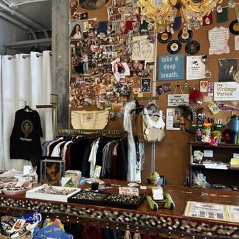 Vintage Vortex - Men's Clothing Near Me - Savannah, Georgia Vintage Vortex - Men's Clothing Near Me - Savannah, Georgia