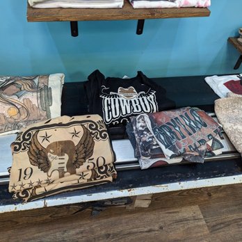 Salty Southern Chic Boutique - Cool tees - Women's Clothing Near Me - Galveston, Texas