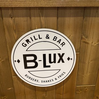 B-Lux Grill & Bar - Burgers Near Me - Pocono Summit, Pennsylvania