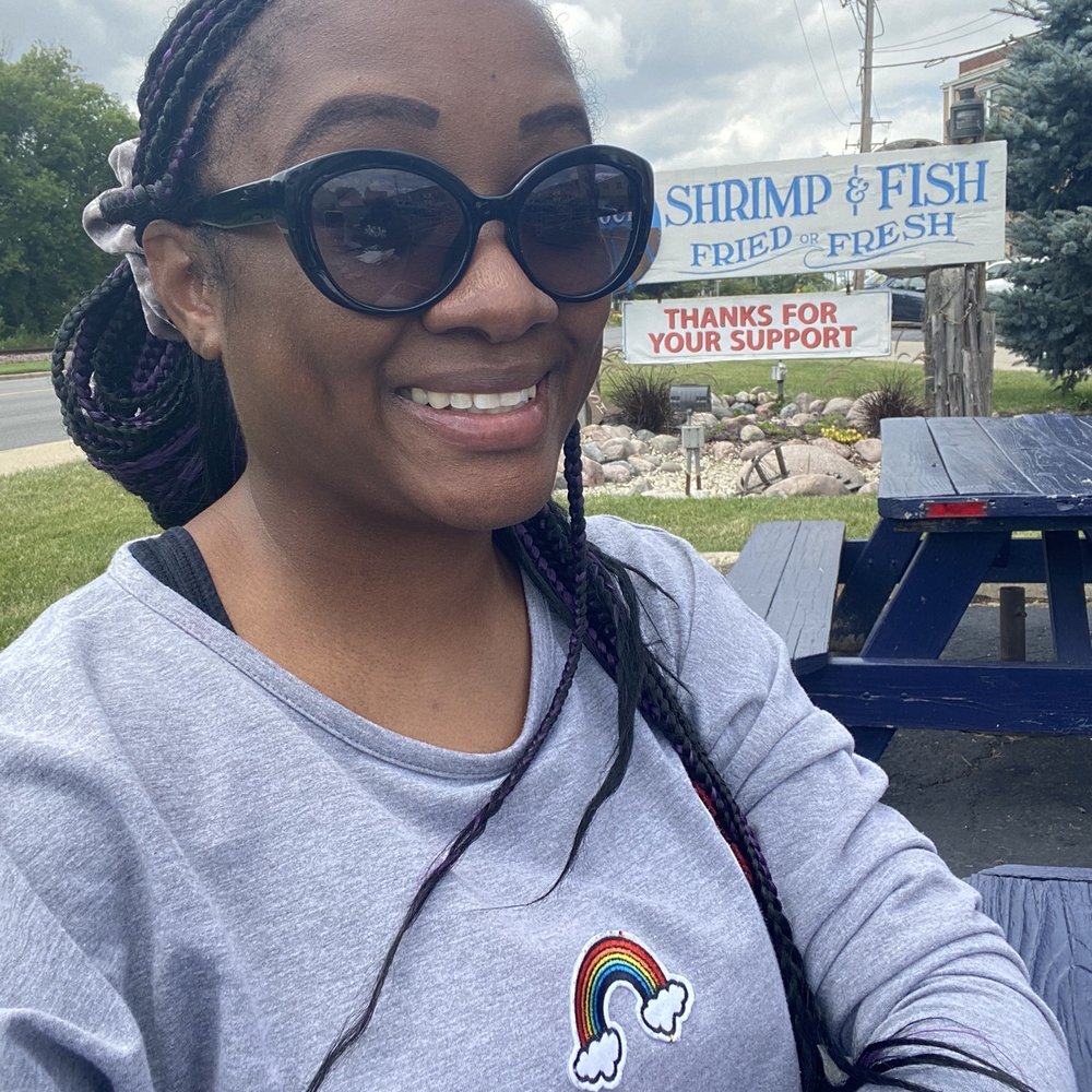 Don's Dock Seafood - Customer!! - Seafood Markets Near Me - Des Plaines, Illinois Don's Dock Seafood - Customer!! - Seafood Markets Near Me - Des Plaines, Illinois
