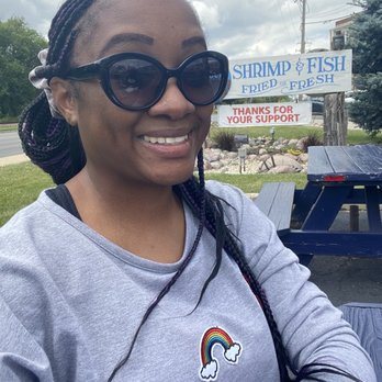 Don's Dock Seafood - Customer!! - Seafood Markets Near Me - Des Plaines, Illinois
