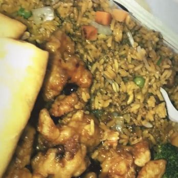 Chung Xiang Chinese Restaurant - Vegetable fried rice lunch combo with general Tso's chicken. - Chinese Near Me - Apopka, Florida Chung Xiang Chinese Restaurant - Vegetable fried rice lunch combo with general Tso's chicken. - Chinese Near Me - Apopka, Florida