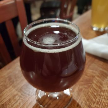 Dogfish Head Alehouse - Raison D'etre Belgian dark - Bars Near Me - Gaithersburg, Maryland