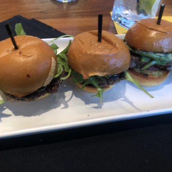 Doc B's Restaurant + Bar - Happy Hour Filet Sliders - New American Near Me - Dallas, Texas