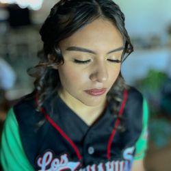 Sylvia Ruiz Bridal & Quinceañera Stylist - Maquillaje para quinceañera $100