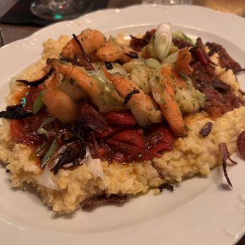 Lola - Shrimp and Grits - American Near Me - Nevada City, California