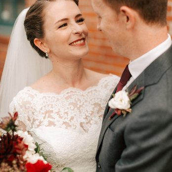 Luma Weddings - Luma Weddings photographer of Fremont Foundry wedding - Event Photography Near Me