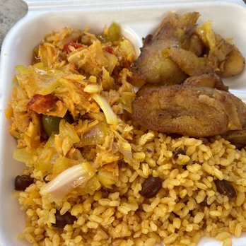 El Pocito Dulce - Cod fish (bacalao) rice and sweet plantains - Puerto Rican Near Me - Isabela, Puerto Rico El Pocito Dulce - Cod fish (bacalao) rice and sweet plantains - Puerto Rican Near Me - Isabela, Puerto Rico
