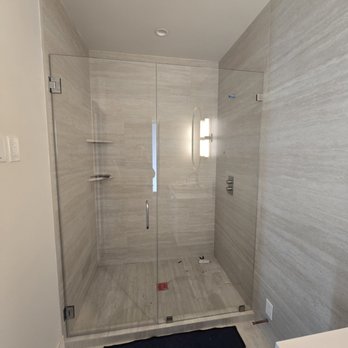 MT Custom Shower Doors & Mirror - 180 shoer door - Glass & Mirrors Near Me - Hayward, California MT Custom Shower Doors & Mirror - 180 shoer door - Glass & Mirrors Near Me - Hayward, California