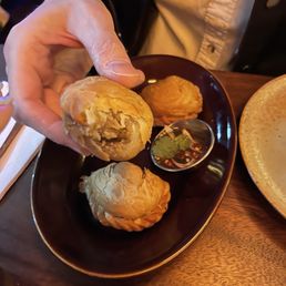 Chicken Curry puffs 4pcs. Chicken Curry puffs 4pcs.