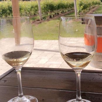 Sandbanks Winery - Late Harvest Wine - Wineries Near Me - Wellington, Ontario Sandbanks Winery - Late Harvest Wine - Wineries Near Me - Wellington, Ontario