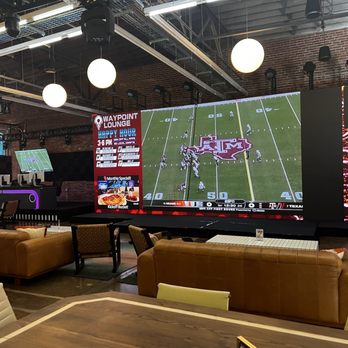 Waypoint Lounge - Huge TV! - Internet Cafes Near Me - Sapulpa, Oklahoma