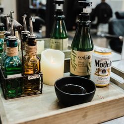 Sharpline Men’s Hair Studio - Our Deluxe & Hangover package includes what you need to keep you relaxed.

Shampoo & Hot towel
Back massager
Hot stones for your neck