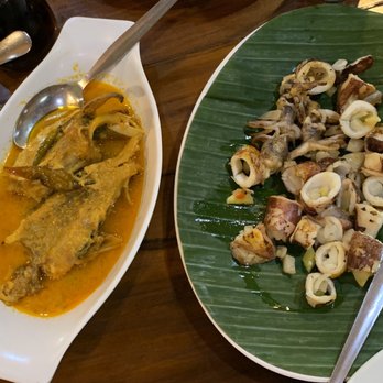 Aboy's - Pagi (stingray) dish and grilled squid - Seafood Near Me - Bacolod, NEC Aboy's - Pagi (stingray) dish and grilled squid - Seafood Near Me - Bacolod, NEC