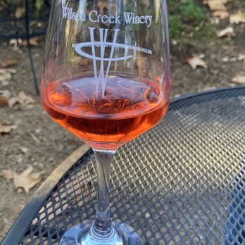 Wilson Creek Winery - watermelon sparkling wine - Wineries Near Me - Temecula, California Wilson Creek Winery - watermelon sparkling wine - Wineries Near Me - Temecula, California