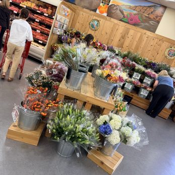 Trader Joe's - Fresh flowers! - Grocery Near Me - La Jolla, California Trader Joe's - Fresh flowers! - Grocery Near Me - La Jolla, California