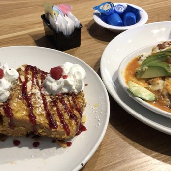 Broken Yolk Cafe - American Near Me - Glendora, California