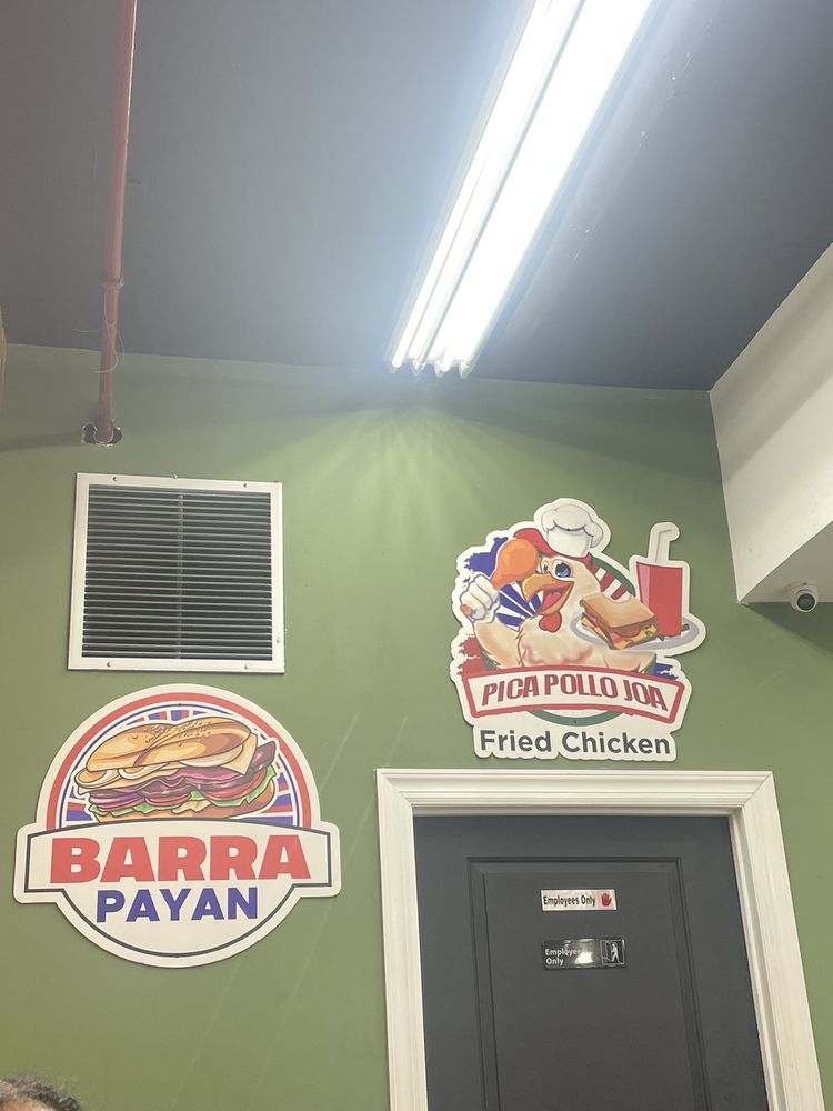 Social spots from Barra Payan