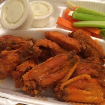 Crazy Hot Wings - 10 piece hot wings - Salad Near Me - Tujunga, California Crazy Hot Wings - 10 piece hot wings - Salad Near Me - Tujunga, California