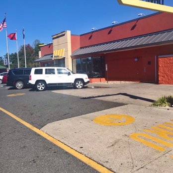 McDonald's - a white truck parked in front of a drive thru - Coffee & Tea Near Me - Ruther Glen, Virginia