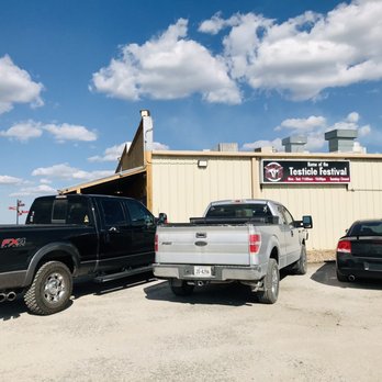 Round the Bend Steakhouse - trucks parked in front of a building - Steakhouses Near Me - Ashland, Nebraska Round the Bend Steakhouse - trucks parked in front of a building - Steakhouses Near Me - Ashland, Nebraska
