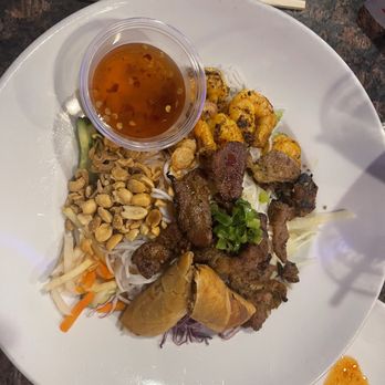 575 Bistro - Happy Noodles pork and shrimp. - Seafood Near Me - Kennesaw, Georgia