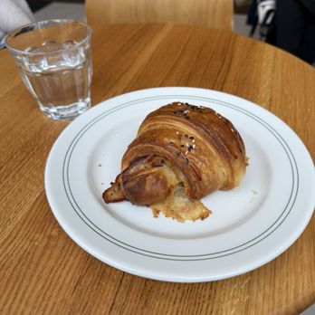 Candor - Coffee & Tea Near Me - Chicago, Illinois