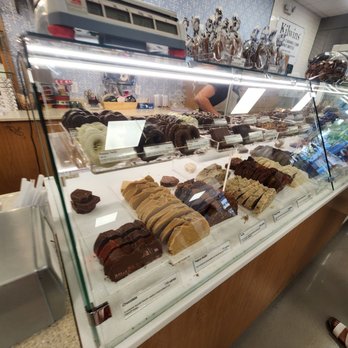 Kilwins Ice Cream - Chocolate - Fudge - Candy Stores Near Me - Stuart, Florida Kilwins Ice Cream - Chocolate - Fudge - Candy Stores Near Me - Stuart, Florida