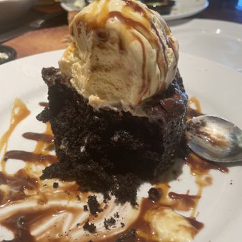 LongHorn Steakhouse - Free Chocolate Molten Lava Cake! - Steakhouses Near Me - Indianapolis, Indiana LongHorn Steakhouse - Free Chocolate Molten Lava Cake! - Steakhouses Near Me - Indianapolis, Indiana