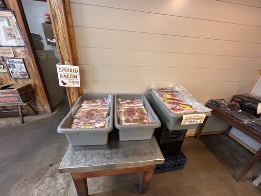 Benton's Smoky Mountain Country Hams & Bacon by null