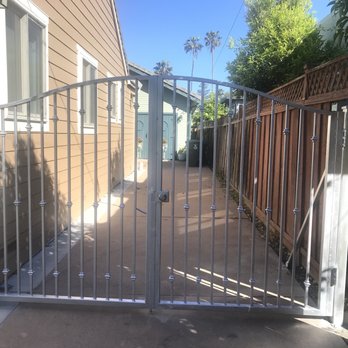 Gomez Iron Works - Driveway Gate - Metal Fabricators Near Me - Daly City, California Gomez Iron Works - Driveway Gate - Metal Fabricators Near Me - Daly City, California