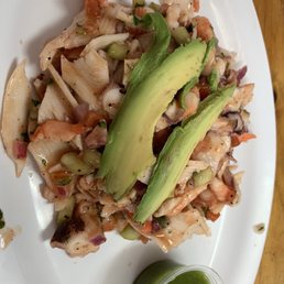 Tostada De Ceviche Mixto