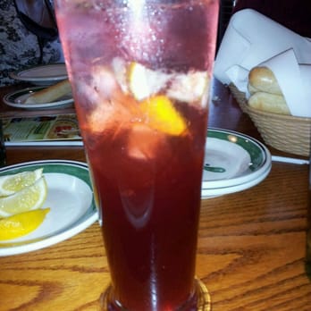 Olive Garden Italian Restaurant - Skinny pomegranate limetta refreshing! - Italian Near Me - Madison, Wisconsin Olive Garden Italian Restaurant - Skinny pomegranate limetta refreshing! - Italian Near Me - Madison, Wisconsin