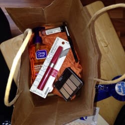 Lawtons Drugs - I only bought a few things, but they helped me find the best deals and brands for me!