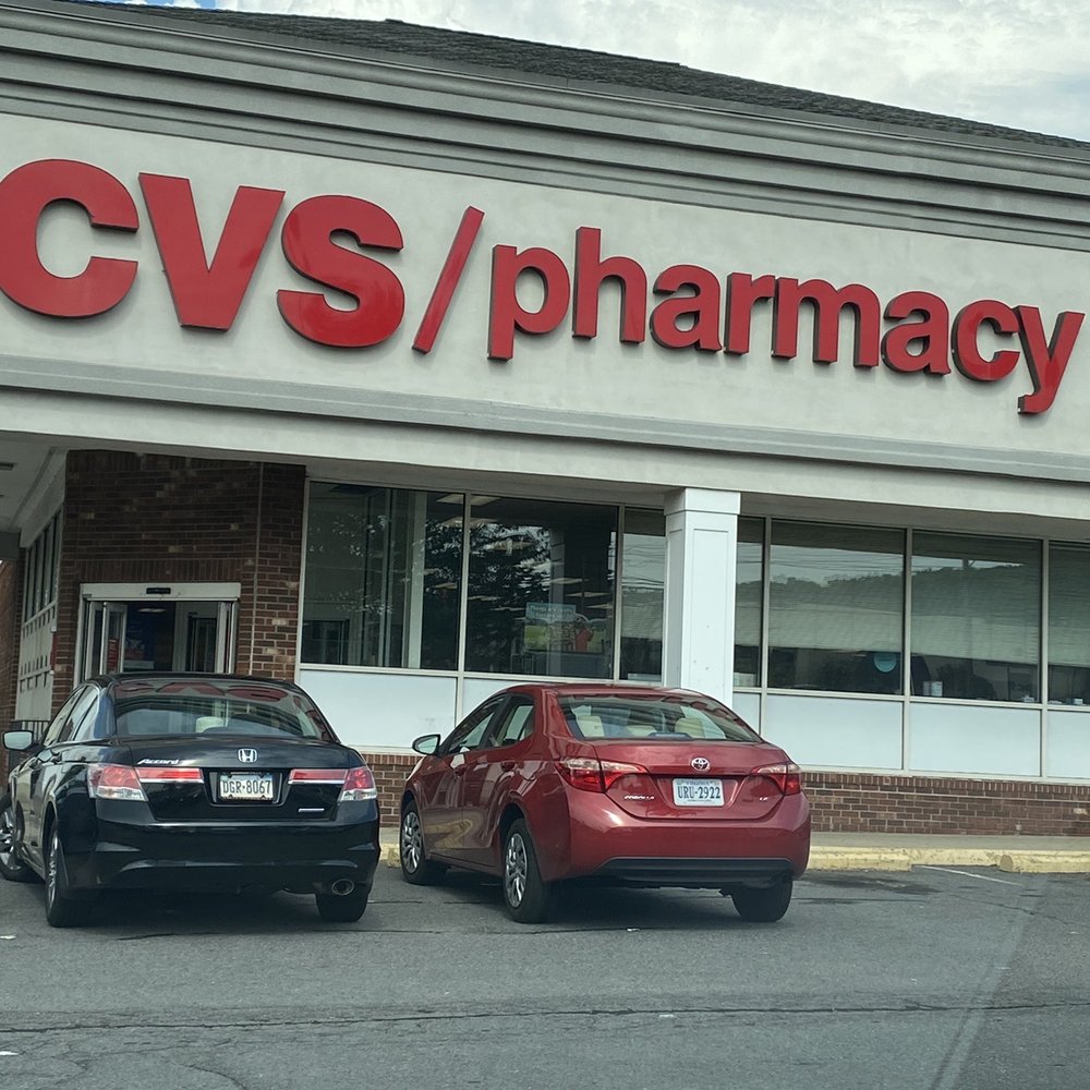 CVS Pharmacy - two cars parked in front of a pharmacy - Drugstores Near Me - SCRANTON, Pennsylvania