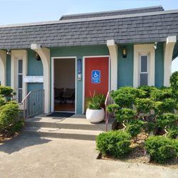 Vibrant Health & Wellness Center - Office located in the heart of San Leandro.