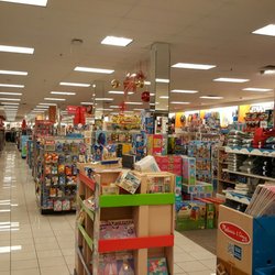 Kohl's - Displays at Kohl's Monroe St.
