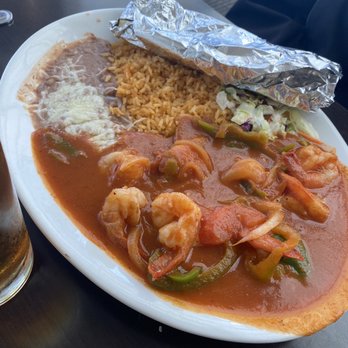 Javi's Modesto Mexican Restaurant - The hubby got this Shrimp Ranchero which he likes - Mexican Near Me - Modesto, California