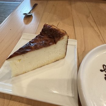 Nami Kaze - Lemon basque cheesecake - Japanese Near Me - Honolulu, Hawaii