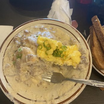 Mountain West Eatery - American Near Me - Las Vegas, Nevada Mountain West Eatery - American Near Me - Las Vegas, Nevada