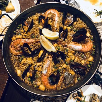 Momo - Spanish Near Me - Barcelona, B Momo - Spanish Near Me - Barcelona, B