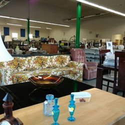 Habitat for Humanity ReStore - Nice size store