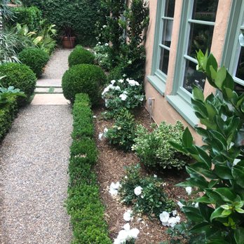 Universal Landscaping - Front yard - Landscaping Near Me Universal Landscaping - Front yard - Landscaping Near Me