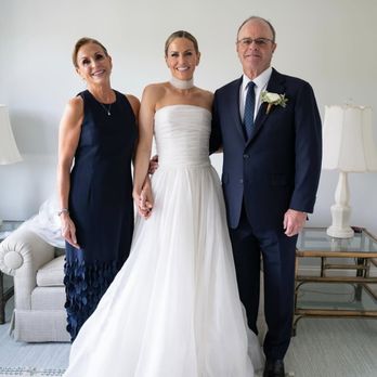 La Reverie - One of our La Réverie brides recently celebrated a wedding that was nothing short of extraordinary. - Bridal Near Me - Miami, Florida La Reverie - One of our La Réverie brides recently celebrated a wedding that was nothing short of extraordinary. - Bridal Near Me - Miami, Florida