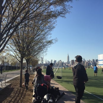 Bushwick Inlet Park - Parks Near Me - New York, New York