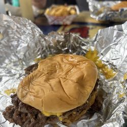 Handy Andy - Double cheeseburger (Just cheese)
