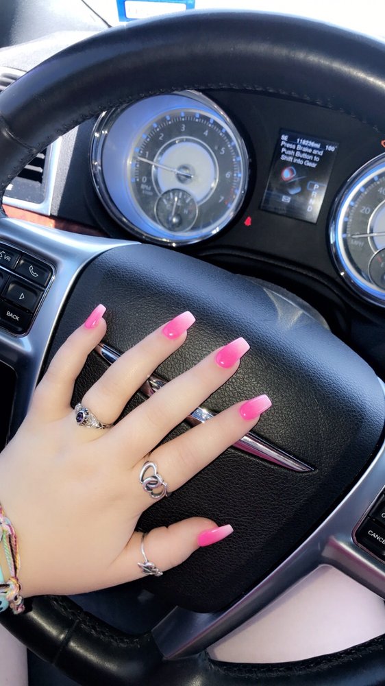 LUX NAILS AND SPA Updated April 2024 14 Reviews 4150 Southwest Dr