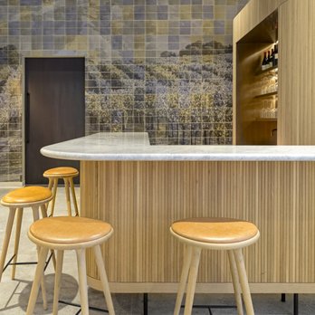 Vinfolio office
